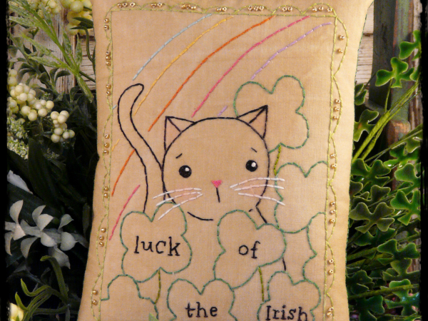 Luck of the Irish kitty cat embroidery pattern #323