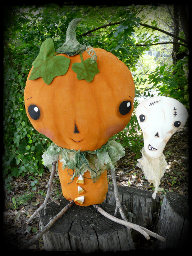 Cutest pumpkin in the patch- Prim pumpkin doll and skull balloon pattern- #335.