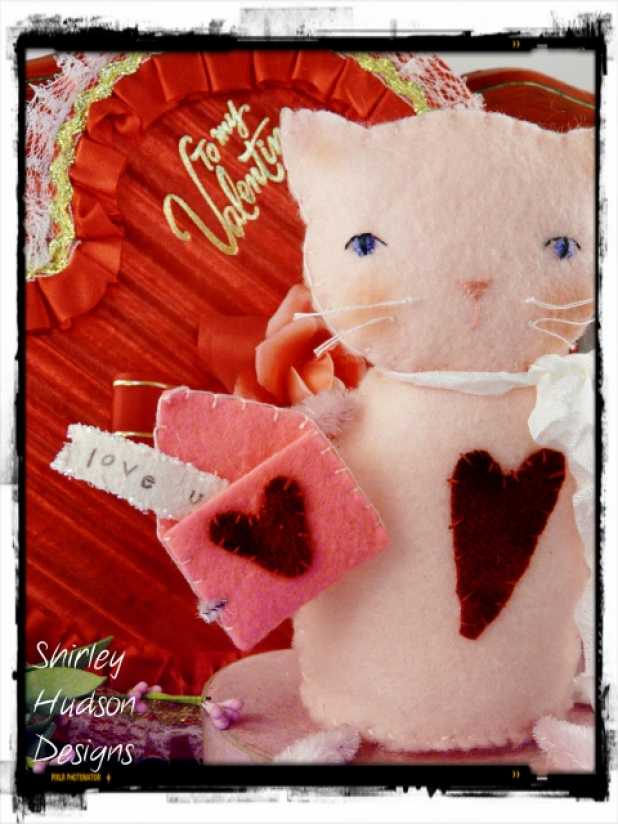 Love U...Kitty cat felt wool banner doll pattern, #351