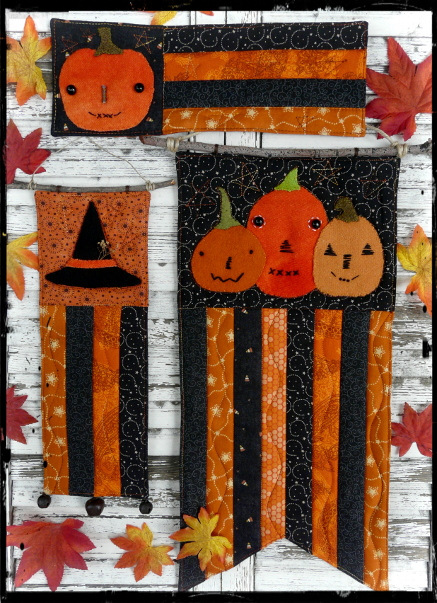 A vintage Halloween mini Quilts pattern 3 designs
