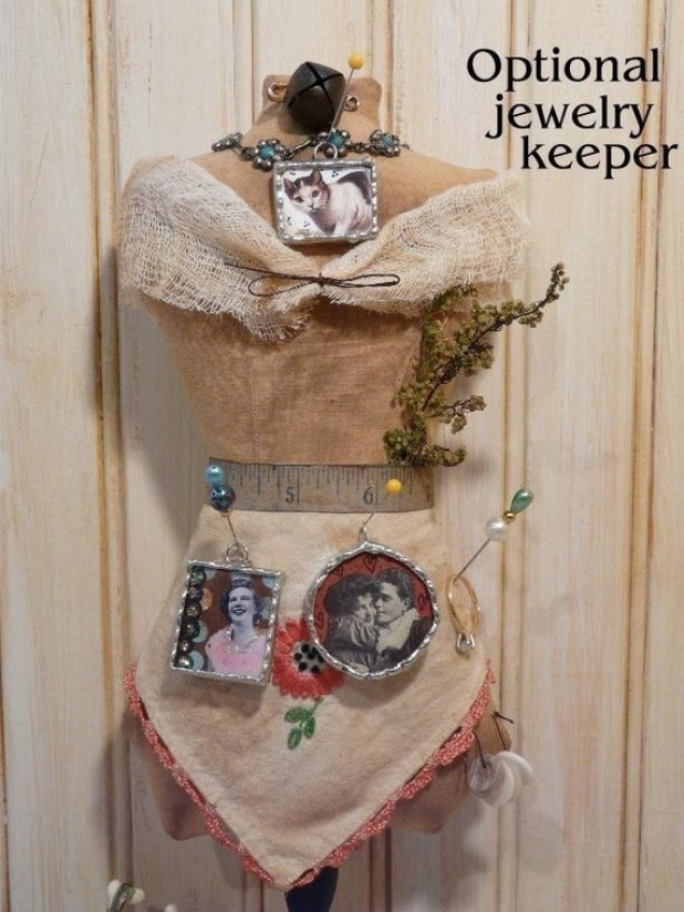 Mannequin dress form pin keep pattern