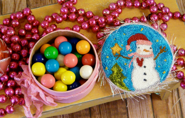 Christmas snowman Punch needle Pattern treat box