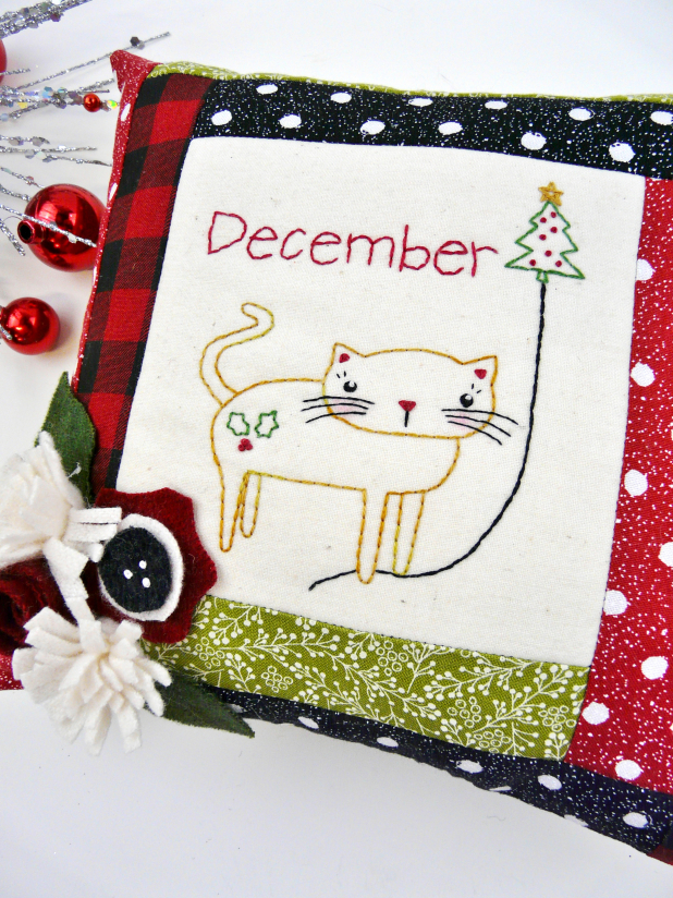 kitty cat christmas december balloon embroidery pattern
