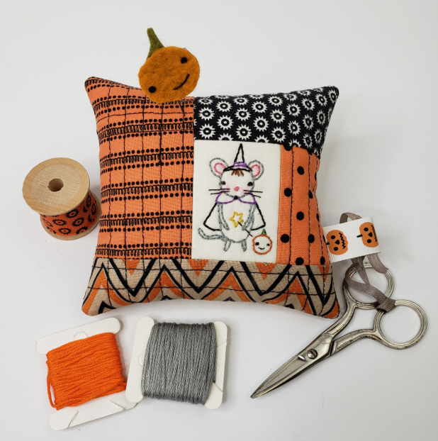 Halloween Pinnie- Embroidery & quilted pincushion pattern #421