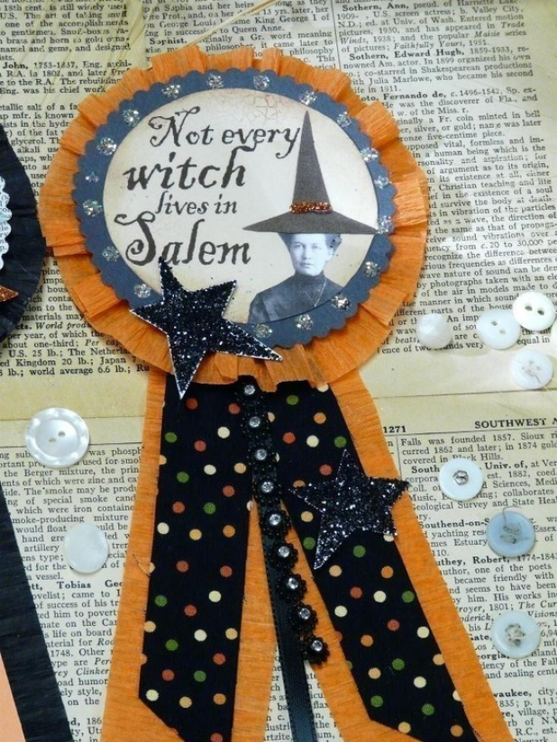 Halloween "Witchy" Badges pin pattern salem