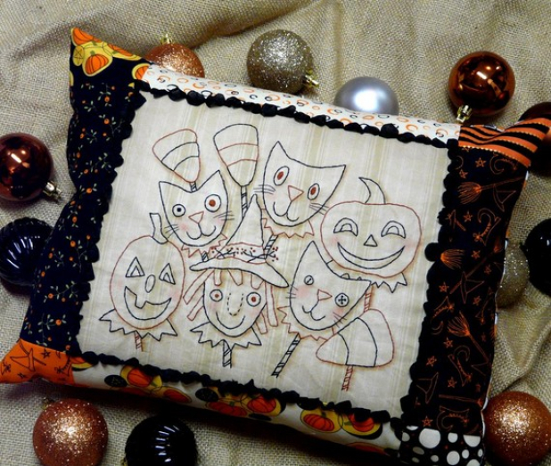 Ghoul Friends Stitchery embroidery pillow pattern