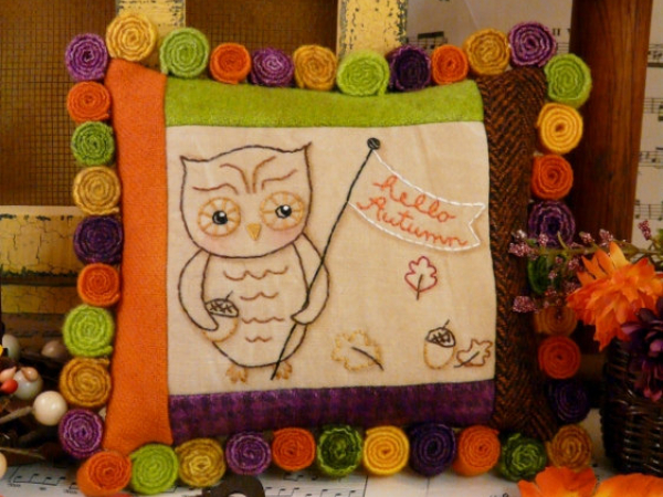 Hello Autumn Owl embroidery wool pillow pattern