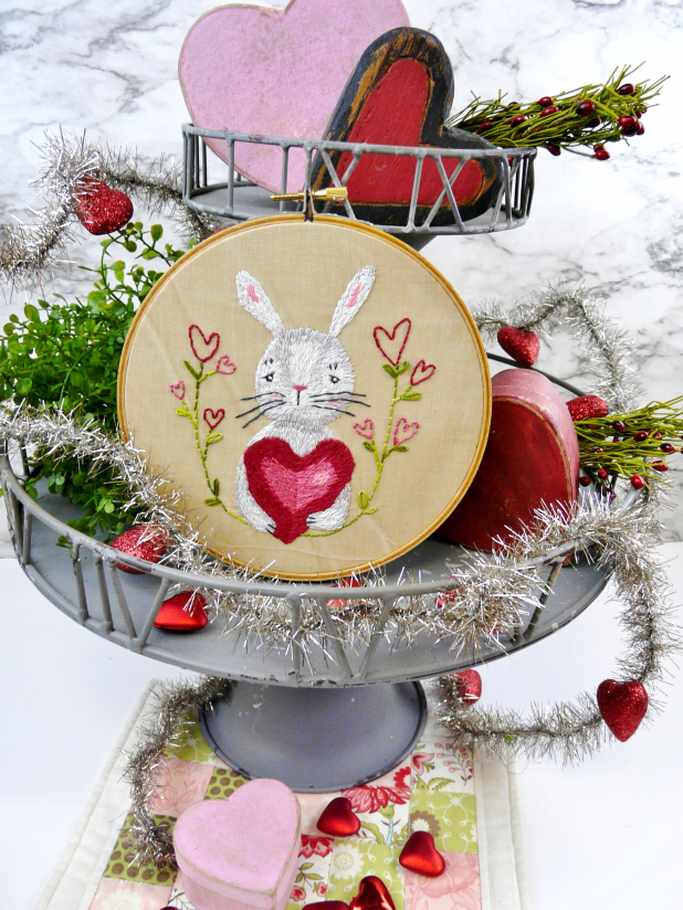 embroidery valentine rabbit pattern