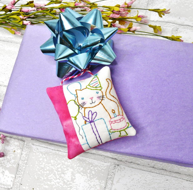 kitty cat kitten birthday embroidery 8 designs pattern