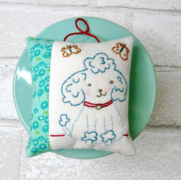 Poodledog embroidery designs