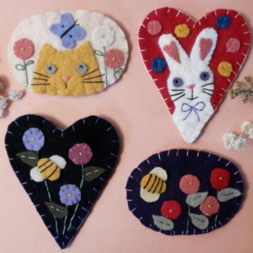 SPRING WOOL PINS cat bunny bee