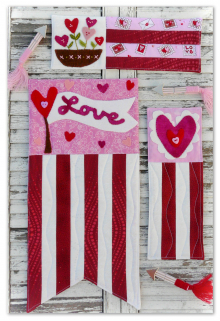 A vintage Valentine heart banner mini Quilts pattern