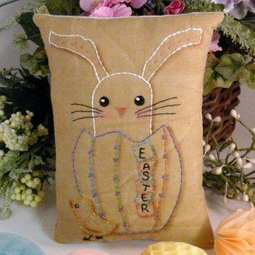 You crack me up! Easter Stitchery pattern embroidery bunny