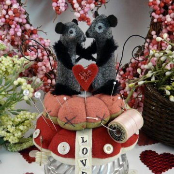 Love...on a pin cushion valentine mice mouse pattern