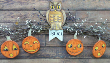 Halloween Boo Owl & Pumpkin ornaments swag pattern
